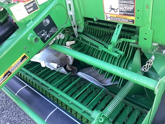 Image of John Deere 560M equipment image 2