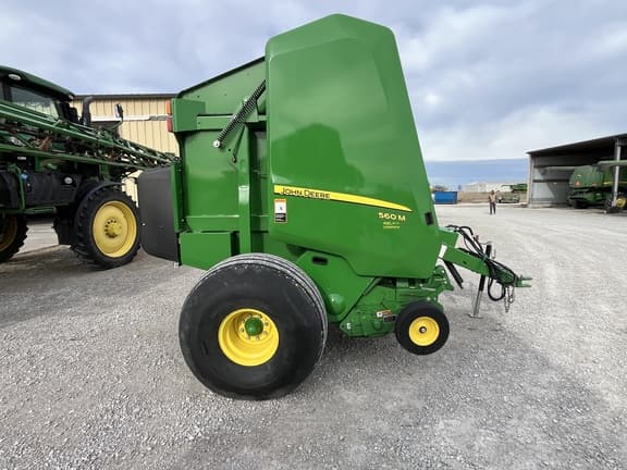 Image of John Deere 560M equipment image 4
