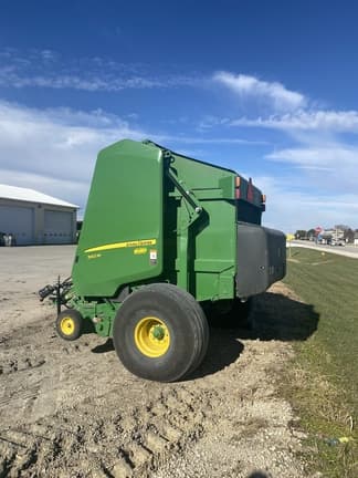 Image of John Deere 560M equipment image 4