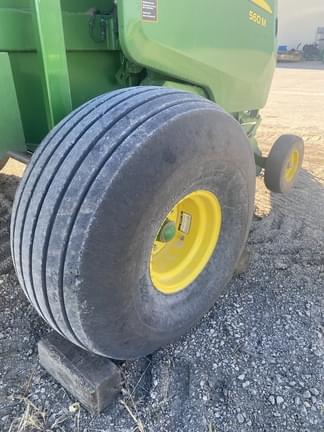 Image of John Deere 560M equipment image 3