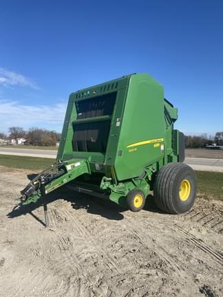 Image of John Deere 560M equipment image 4