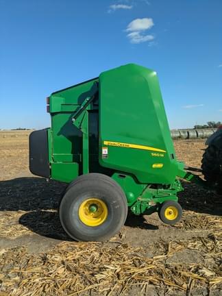 Image of John Deere 560M equipment image 3