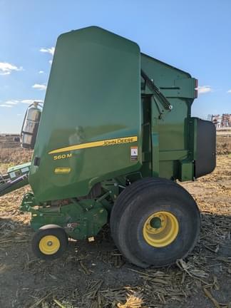 Image of John Deere 560M equipment image 4