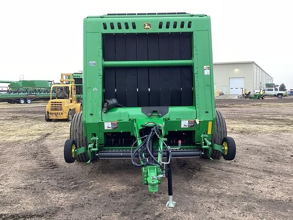Image of John Deere 560M equipment image 1