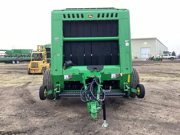 Image of John Deere 560M equipment image 1