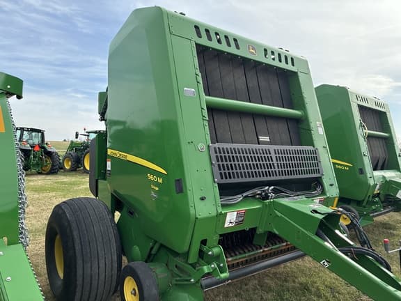 Image of John Deere 560M Silage equipment image 1