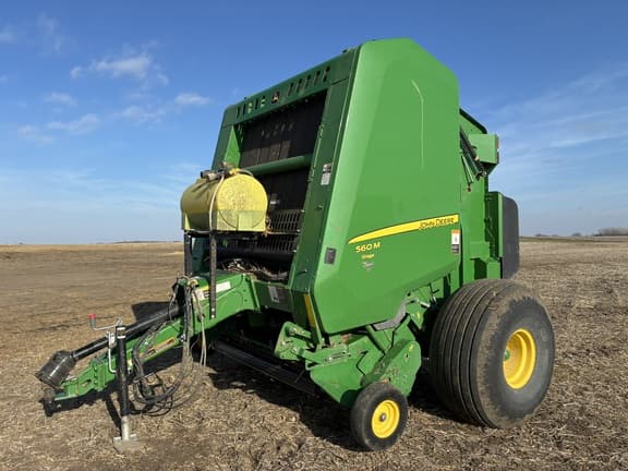 Image of John Deere 560M equipment image 4