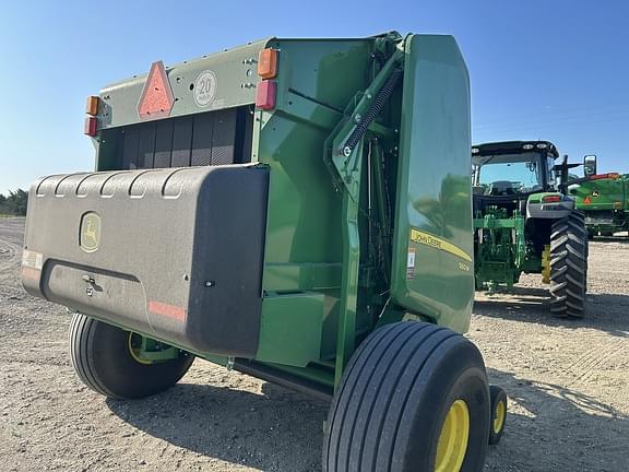 Image of John Deere 560M equipment image 4