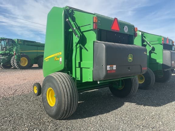 Image of John Deere 560M equipment image 2