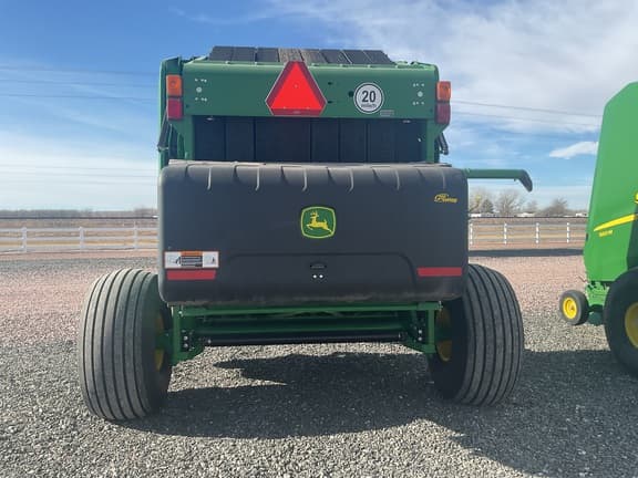 Image of John Deere 560M equipment image 4