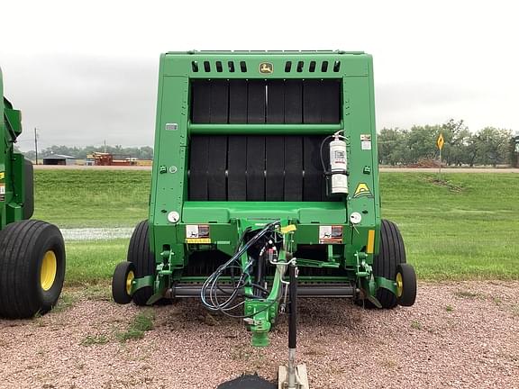 Image of John Deere 560M equipment image 1