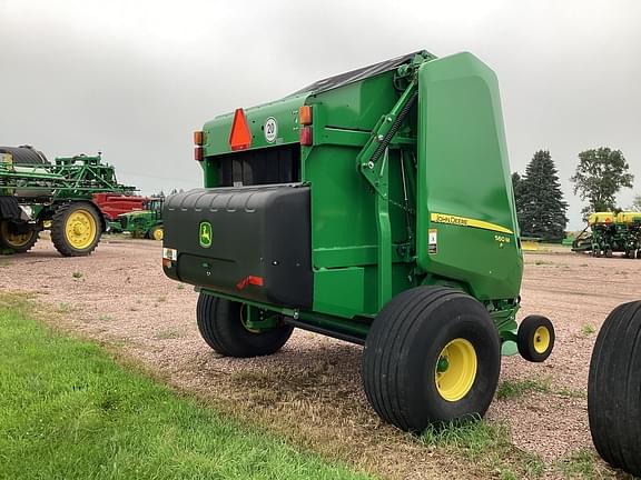 Image of John Deere 560M equipment image 3