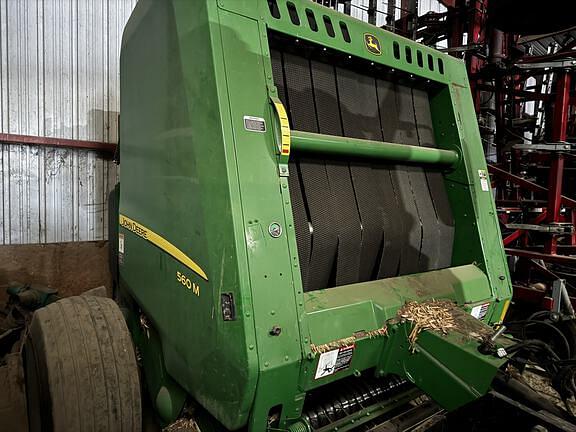 Image of John Deere 560M equipment image 1