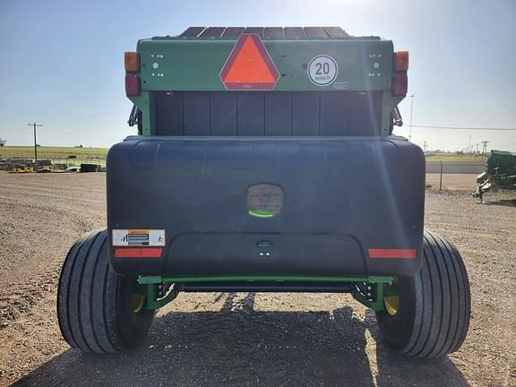 Image of John Deere 560M equipment image 3