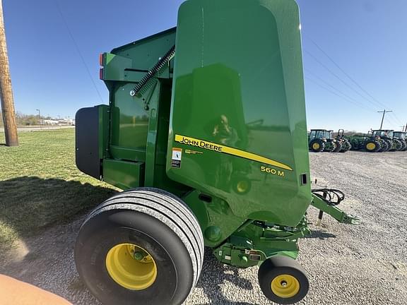 Image of John Deere 560M equipment image 2