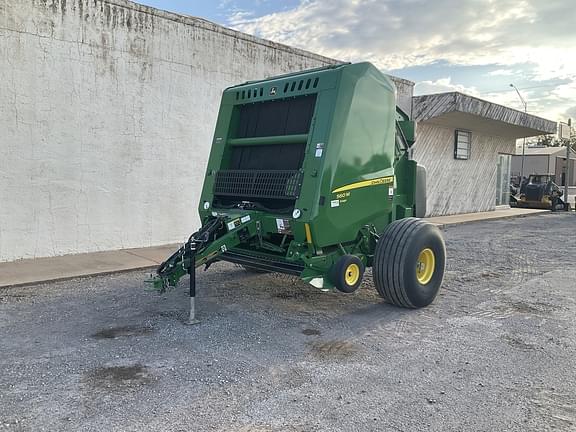 Image of John Deere 560M Silage equipment image 1