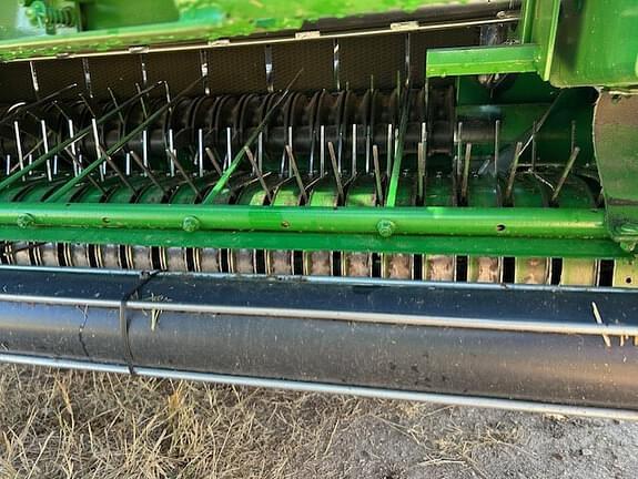 Image of John Deere 560M equipment image 4