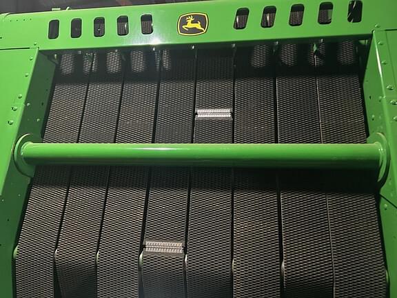 Image of John Deere 560M equipment image 2