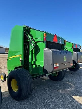 Image of John Deere 560M equipment image 3