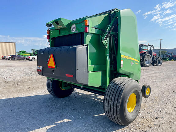 Image of John Deere 560M equipment image 4