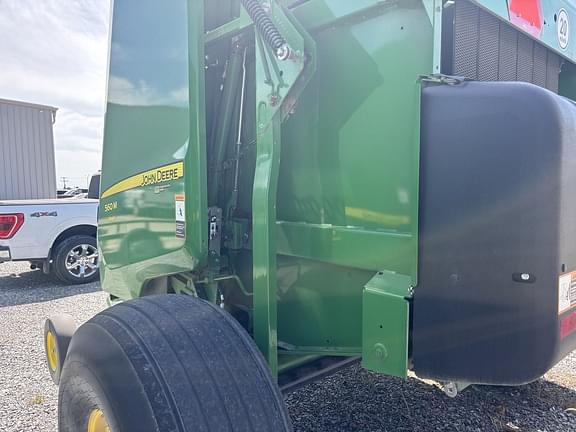 Image of John Deere 560M Silage equipment image 3