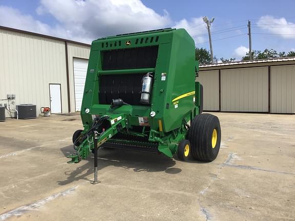 Image of John Deere 560M equipment image 2