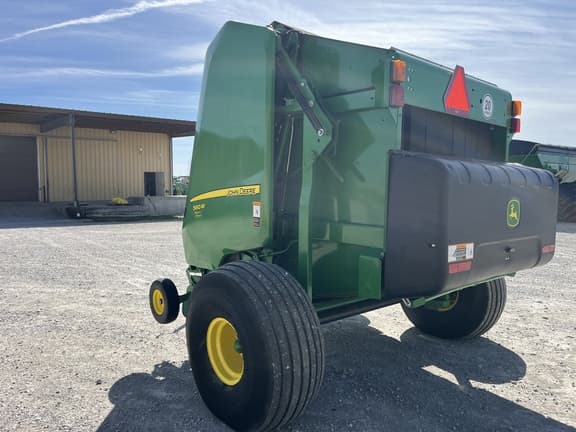 Image of John Deere 560M equipment image 2