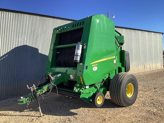 Image of John Deere 560M equipment image 1