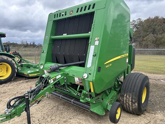 Image of John Deere 560M equipment image 1