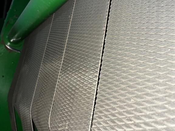Image of John Deere 560M equipment image 2