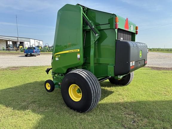 Image of John Deere 560M equipment image 2