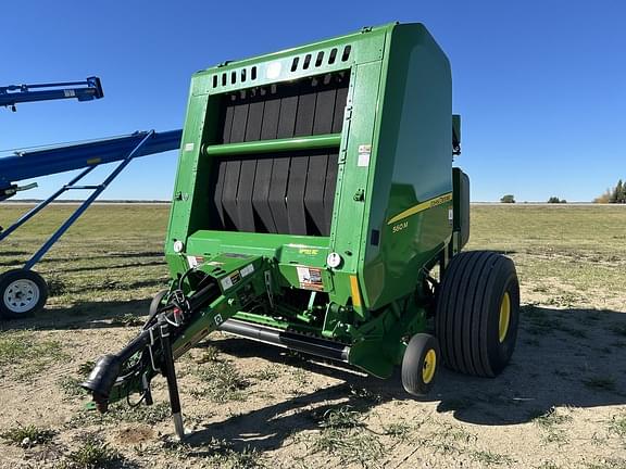 Image of John Deere 560M equipment image 1
