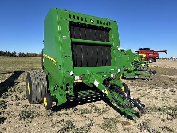 Image of John Deere 560M equipment image 1