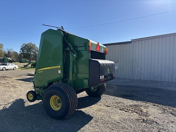 Image of John Deere 560M equipment image 2