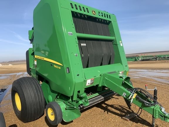 Main image John Deere 560M