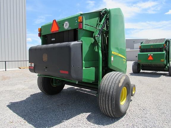 Image of John Deere 560M equipment image 4