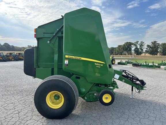 Image of John Deere 560M equipment image 4
