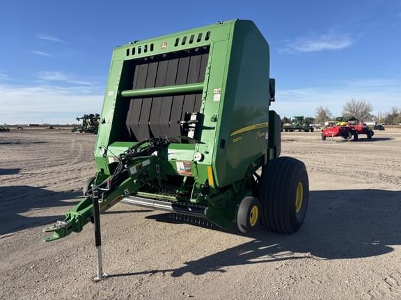 Image of John Deere 560M equipment image 1