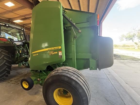 Image of John Deere 560M equipment image 3