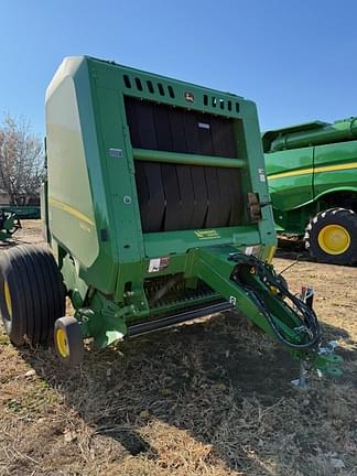 Image of John Deere 560M equipment image 1