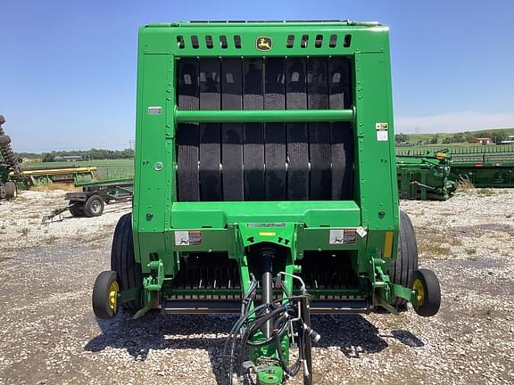 Image of John Deere 560M equipment image 1