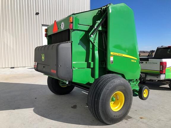 Image of John Deere 560M equipment image 1