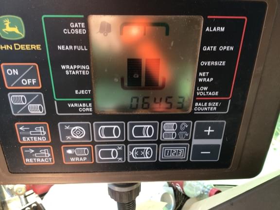 Image of John Deere 560M equipment image 3