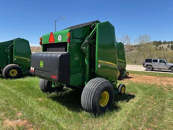 Image of John Deere 560M equipment image 2