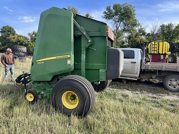 Image of John Deere 560M equipment image 2