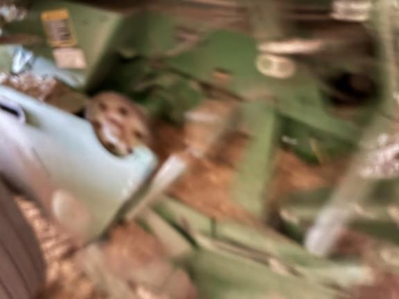 Image of John Deere 560M equipment image 4