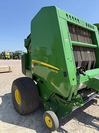 Image of John Deere 560M equipment image 1