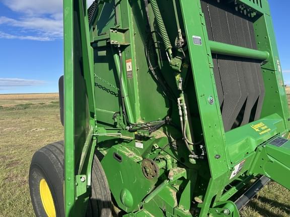 Image of John Deere 560M equipment image 4