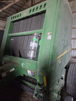 Image of John Deere 560M equipment image 1