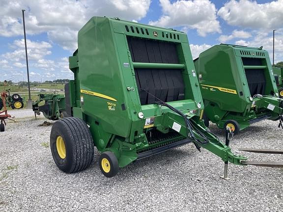 Image of John Deere 560M equipment image 1